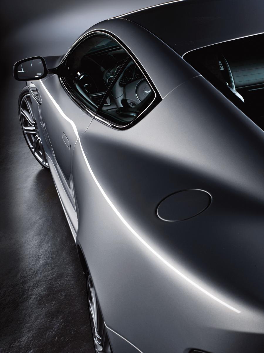 Детали экстерьера Aston Martin DBS 2007 года  (WW) (фото 66 из 98)